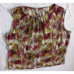 Tahari Arthur S. Levine Women's XL Button Pleated Sleeveless Round Neck Blouse‎